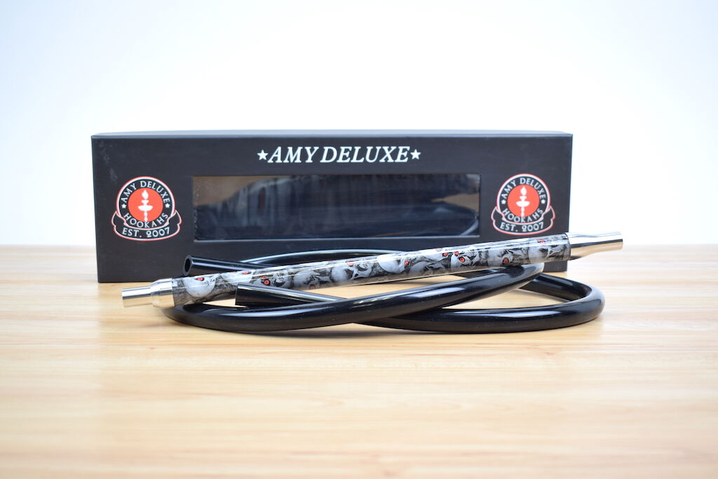 Amy Silikonschlauch & Edelstahlmundstück Set Totenkopfoptik Amy Silikonschlauch & Edelstahlmundstück Set Totenkopfoptik