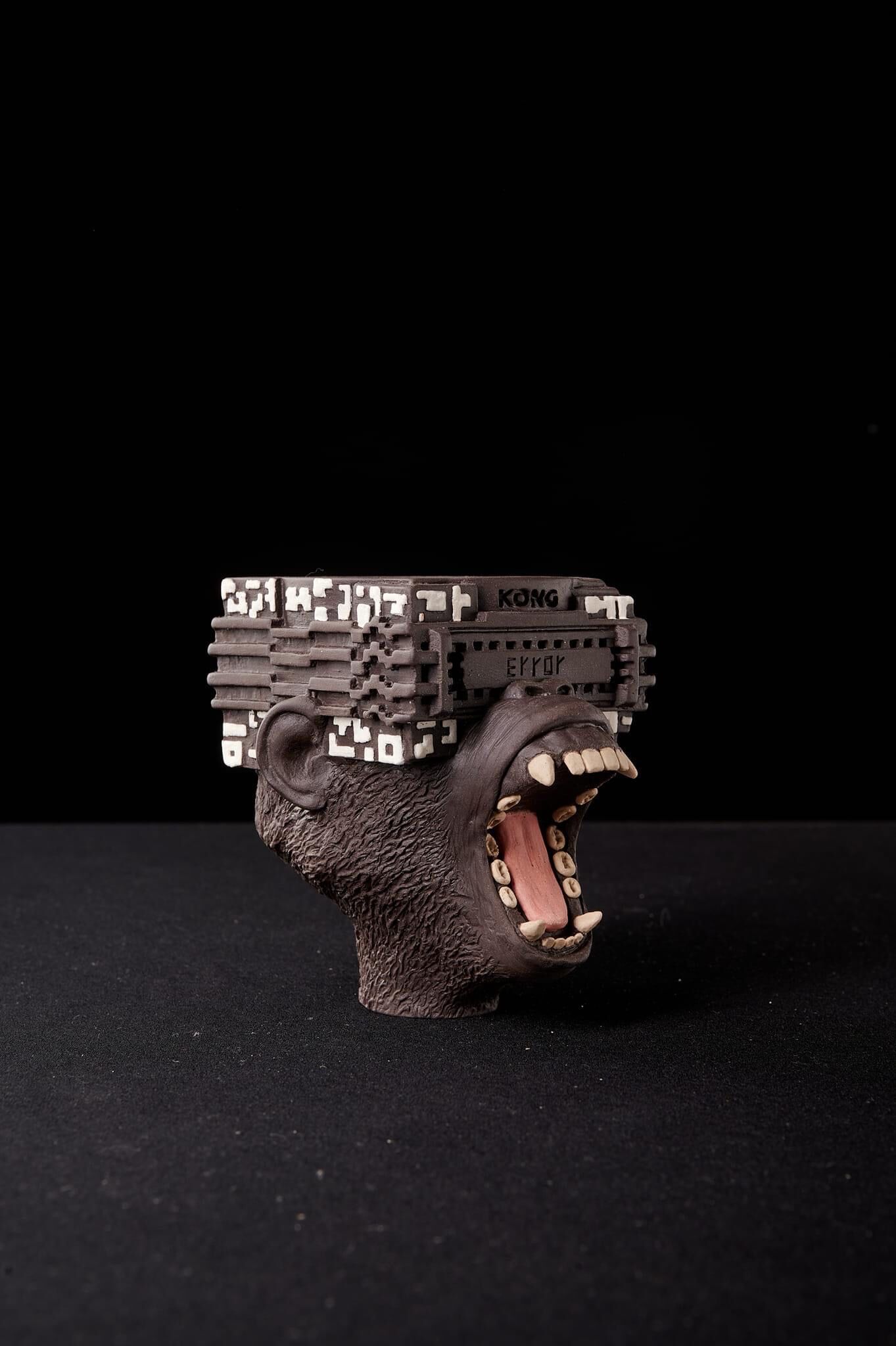 Kong x Maklaud Project 22 Mehrloch